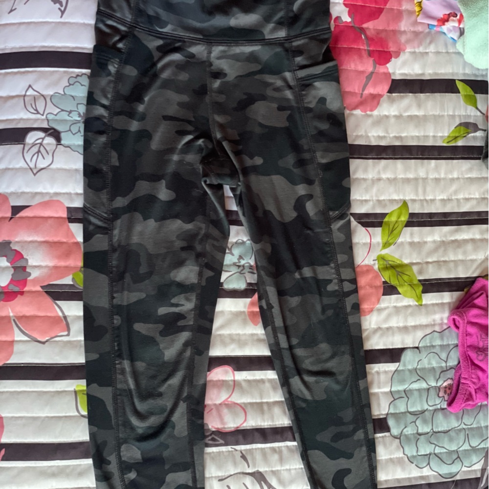 Girls Gap leggings